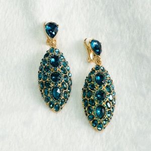 Oscar de la Renta Crystal Drop Earrings